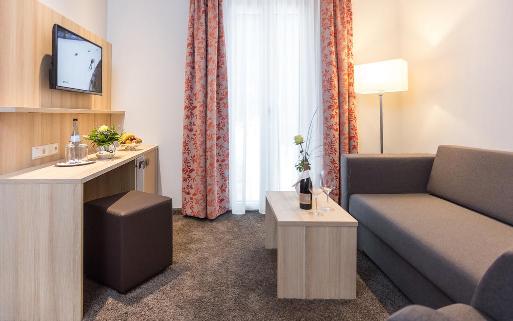 באד ברגזברן Hotel Pfaelzer Wald מראה חיצוני תמונה